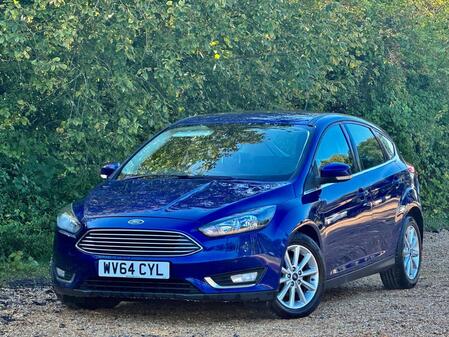 FORD FOCUS 1.0 T EcoBoost Titanium